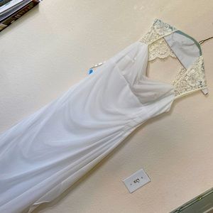 Weeding dress in perfect conditions, size 8